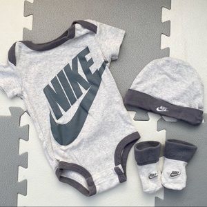 Nike baby outfit